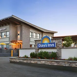 Hotel Days By Wyndham East, Montreal